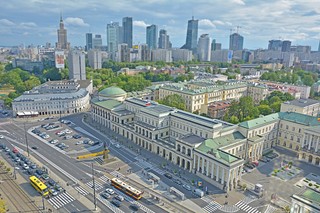 Czy urząd miejski musi uwzględnić diety radnych w formularzu PIT-R?