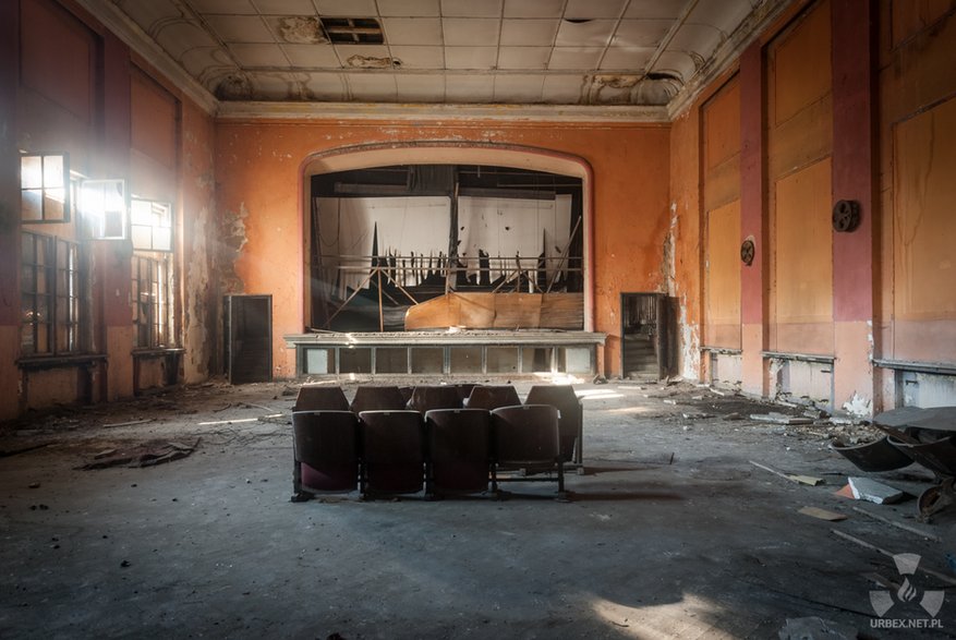 Zapomniane kino w Czeladzi. Źródło: Urbex.net.pl