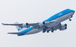 "Zbyt różowy obrazek". Linie lotnicze KLM przegrały proces o greenwashing