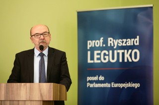 Legutko: Unia Europejska nie działa w oparciu o zdrowe zasady
