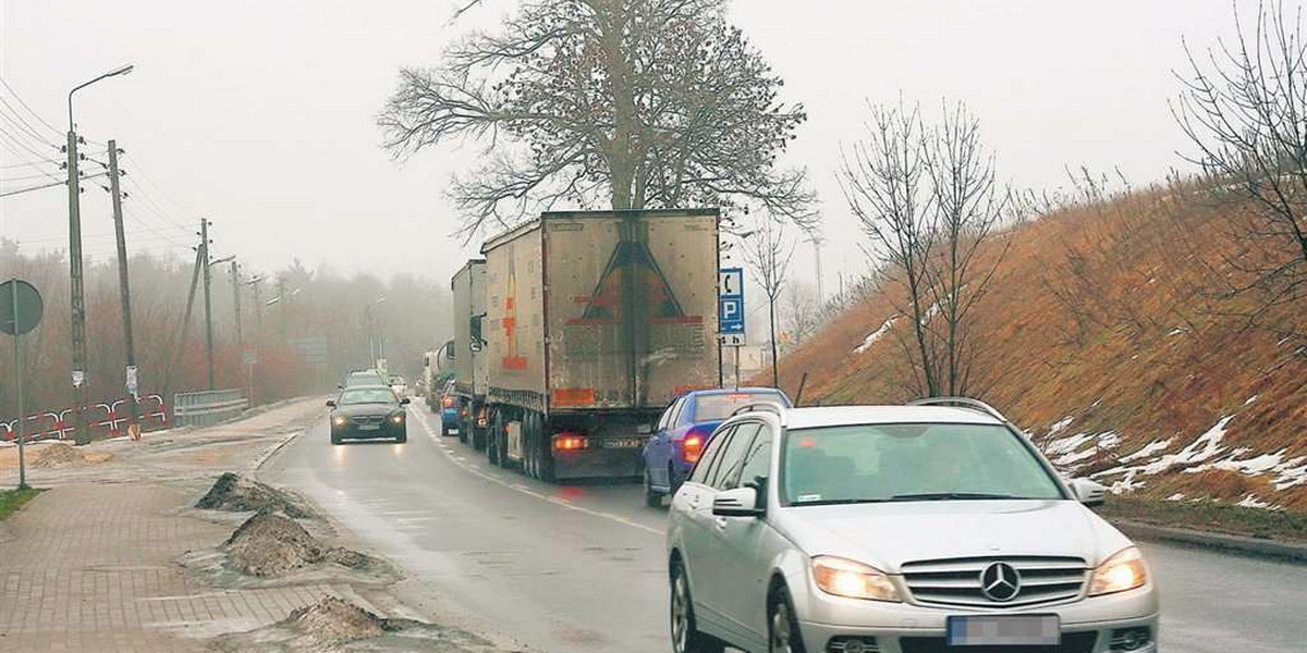 Poszerzą drogę do Mosiny