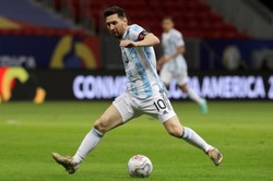 Copa America. Skromne zwycięstwa Argentyny i Chile