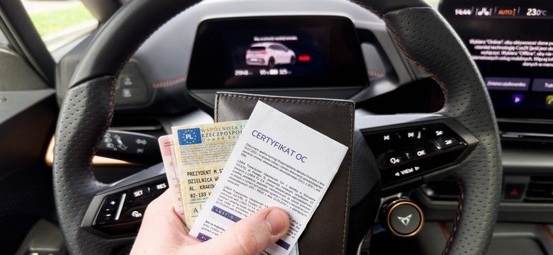 Od stycznia 2026 wielkie zmiany. Zgłoś auto, inaczej leci 1920 zł kary