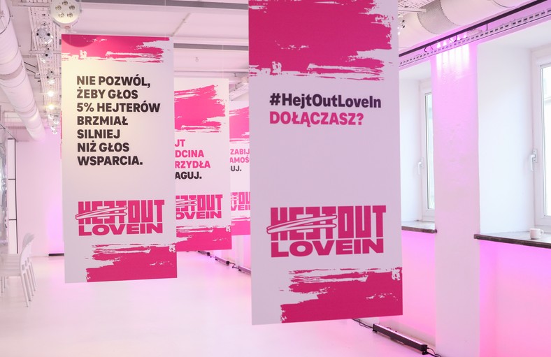 HejtOutLoveIn: T-Mobile i Dawid Podsiadło, przy wsparciu Fundacji SEXEDPL zachęcają do zburzenia bariery obojętności wobec hejtu