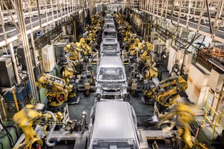 Już ponad 4 miliony robotów pracuje w fabrykach na całym świecie. Gdzie montuje się ich najwięcej na świecie?