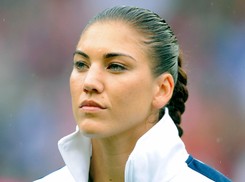 Hope Solo: Uprawiałam dziki seks z wieloma facetami naraz. ZDJĘCIA