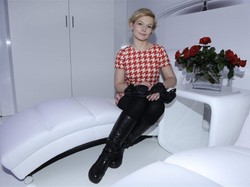 Dominiki Ostałowskiej przepis na macierzyński sukces: tarzanie się z synem