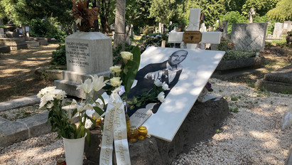 Berki Krisztián édesanyjának vallomása: „Szeretném, ha a fiamnak méltó síremléke lenne”