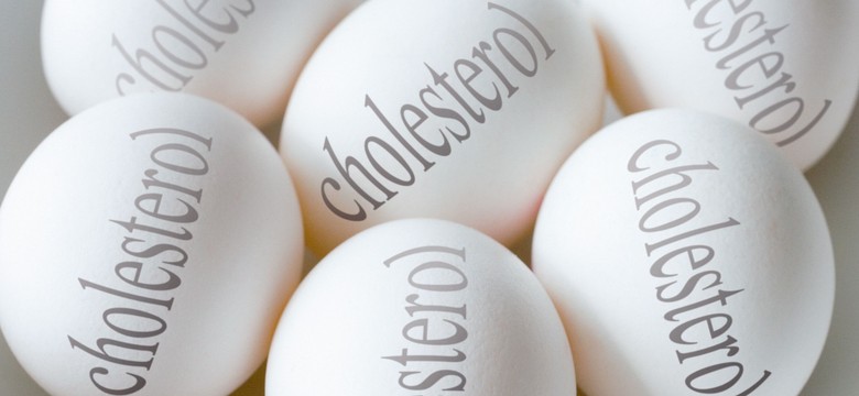 Jajka (i nie tylko) nadal dzielą Polaków.  W jakie mity o cholesterolu wierzymy?