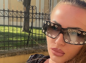 KRALJICA ŠABAČKOG VAŠARA SE POHVALILA DIPLOMOM: "Prirodno sam pametna i inteligentna!"