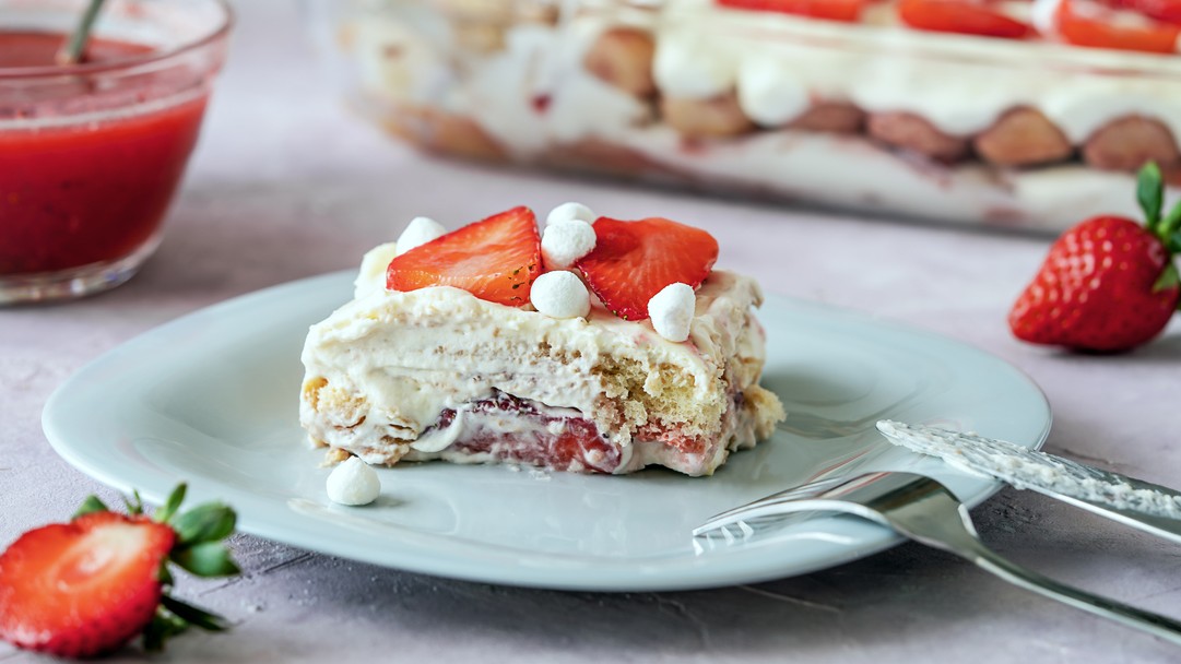 Lahodné tiramisu s jahodami prinesie chuť leta (ilustračné foto).