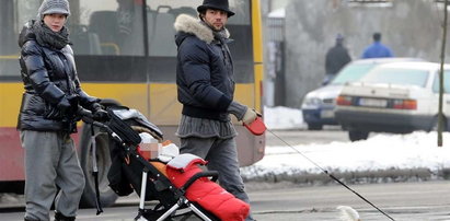 Janiak z rodziną na spacerze. Wszyscy są piękni!