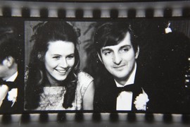 Bili su NAJLEPŠI par bivše Juge, voleli su se kao niko pre, a onda ih je jedno pismo RASTAVILO: 40 godina kasnije SUDBINA je UMEŠALA PRSTE