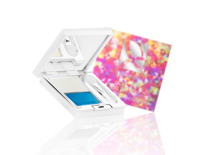 TWO EYESHADOWS COLLECTION - blue lagoon dream N° 250 Dr Irena Eris PROVOKE