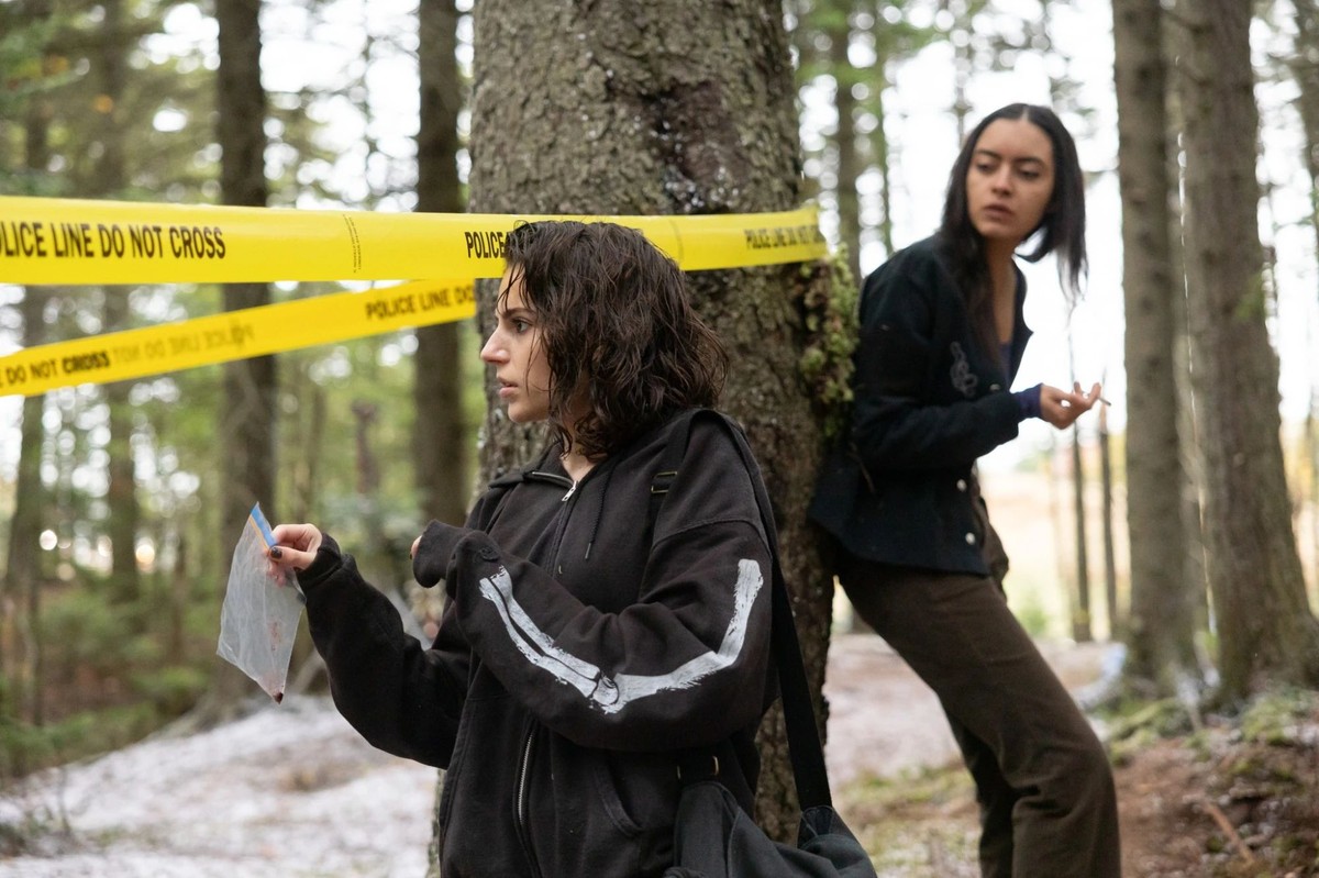 "Revival", odcinek 5.