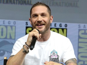 Ha ez így megy tovább, Tom Hardy-t már életében boldoggá avatják