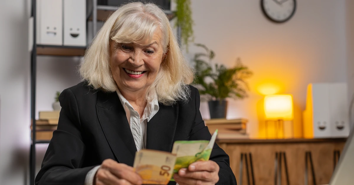 Polacy odkryli sposób na wyższą emeryturę. Kwota rośnie bardziej niż przewidywano