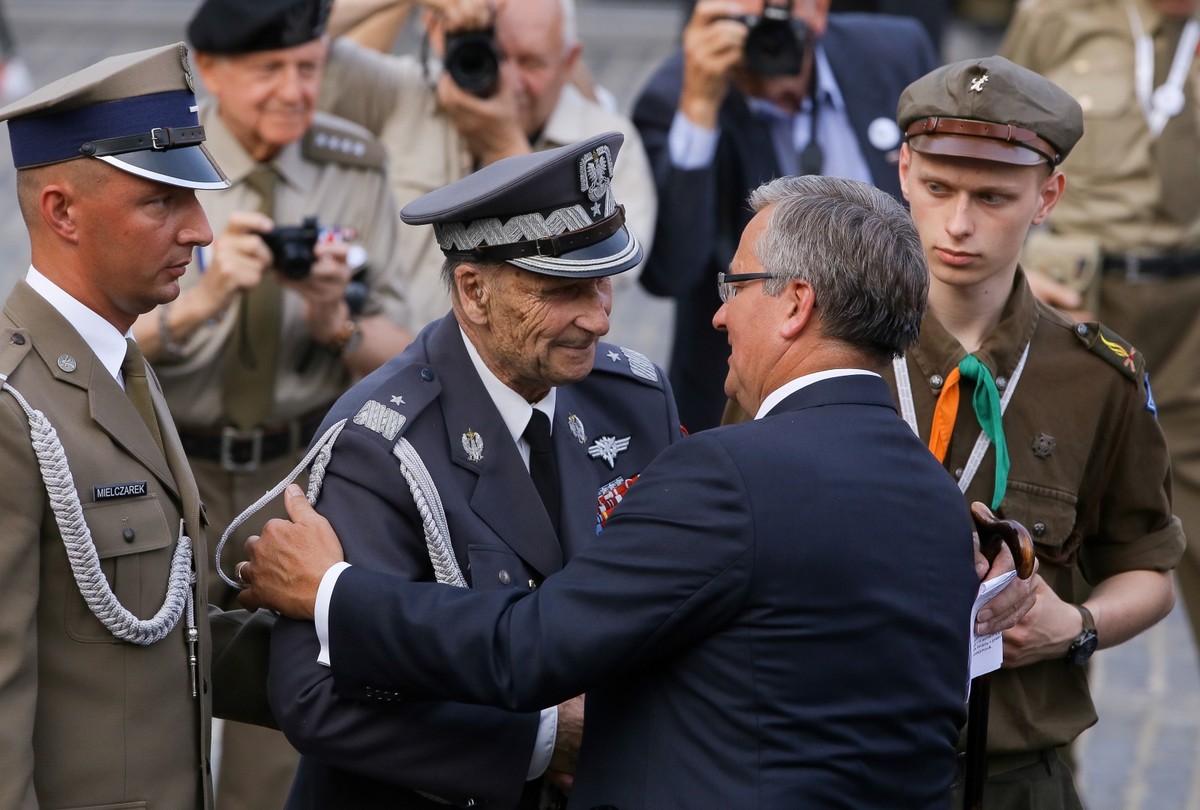 Gen. Zbigniew Ścibor-Rylski i prezydent Bronisław Komorowski