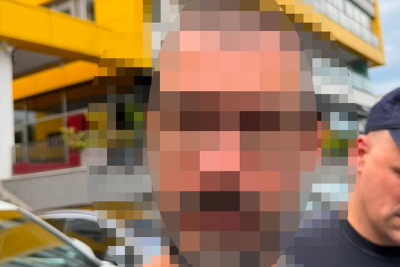 (FOTO) OVAKO JE UHAPŠEN VUK VULEVIĆ! Oglasio se MUP o detaljima velike akcije: Za Zvicerovim čovekom bila raspisana crvena Interpolova poternica