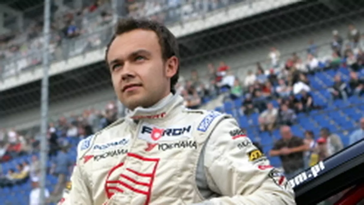 Wyścigi: Damian Sawicki dwukrotnie na podium w Seat Leon Supercopa