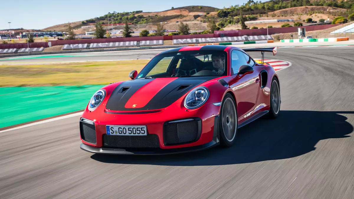 Porsche 911 GT2 RS