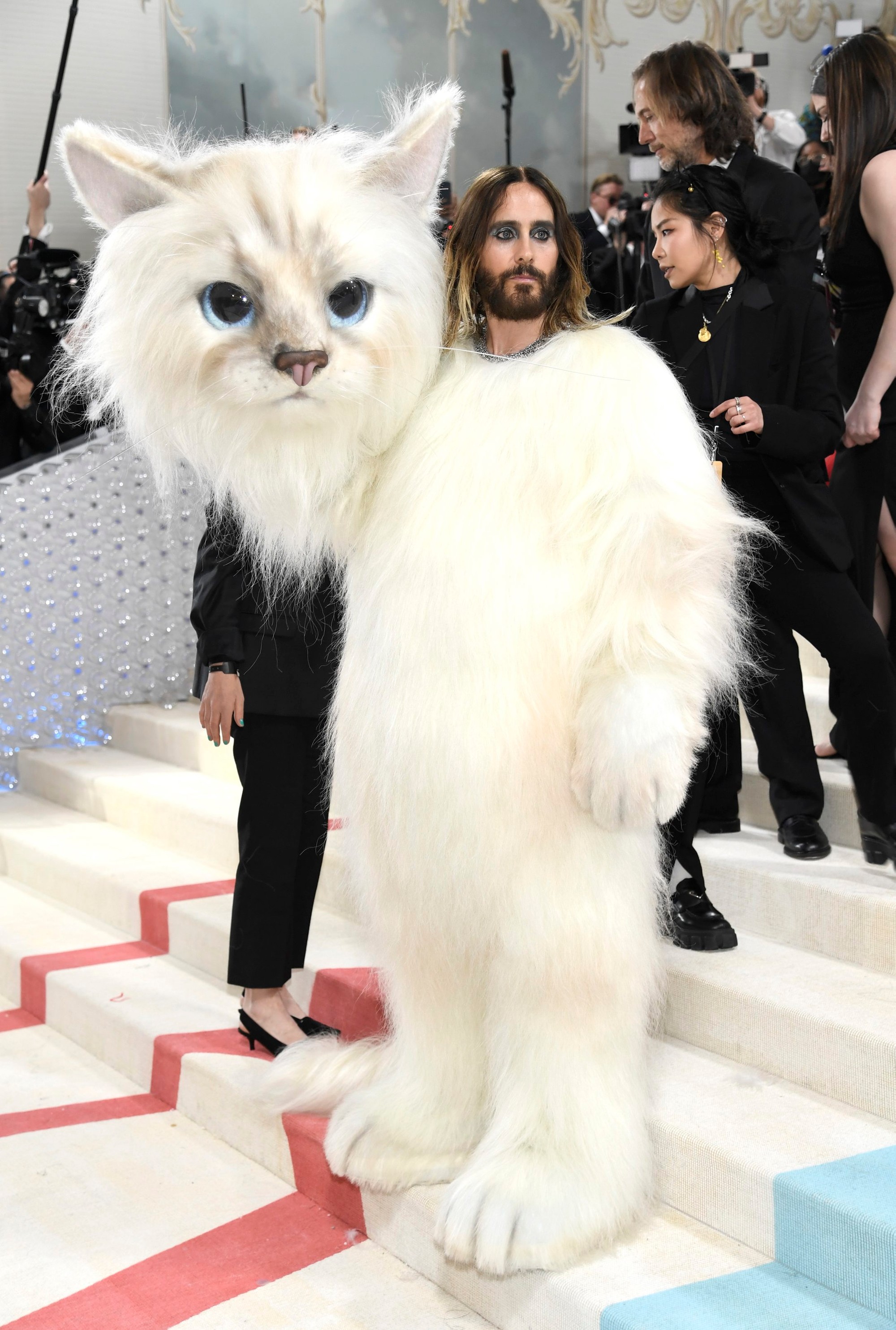 Jared Leto sa zúčastňuje benefičného galavečera The Metropolitan Museum of Art's Costume Institute.