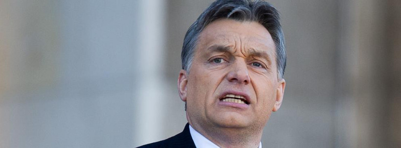 Fidesz wygrał, bo obiecał zerwanie z zaciskaniem pasa. Mając pełnię władzy, partia premiera Viktora Orbana mogła sobie pozwolić na wiele zmian, z nowelizacją konstytucji włącznie. Na Węgrzech zaczęła się era obalania dogmatów.