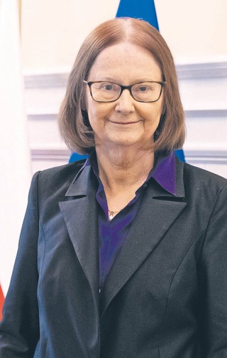 Irena Lipowicz, profesor nauk społecznych, kierownik Katedry Prawa Administracyjnego i Samorządu Terytorialnego na UKSW w Warszawie, była rzecznik praw obywatelskich, członek komisji ds. zbadania wpływów rosyjskich i białoruskich na bezpieczeństwo Polski, fot. Wojtek Górski