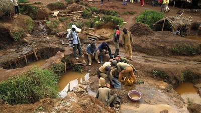 Youths in Plateau abandon education, farming, pursue artisanal mining/Illustration.