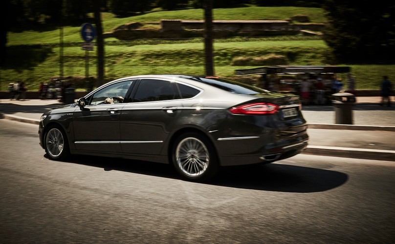 Ford mondeo vignale