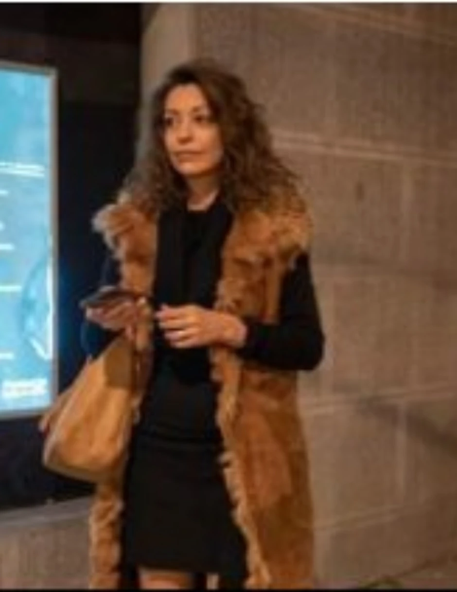 Jelena, devojka Branislava Lečića