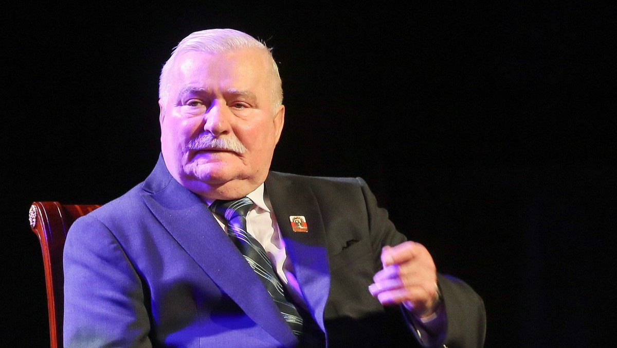 Co się kryje za życzeniami premier Ewy Kopacz (PO) dla byłego prezydenta Lecha Wałęsy, aby wrócił do czynnej polityki? — W tym wszystkich chyba chodzi o to, że wyniki wyborów w Trójmieście są dla Platformy kluczowe. Pani premier chce więc pokazać, że partii i jej osobiście jest blisko do Wałęsy oraz etosu "Solidarności" — ocenia dr Rafał Chwedoruk.