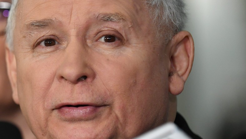 Jarosław Kaczyński spotkał się z członkami PiS w ...