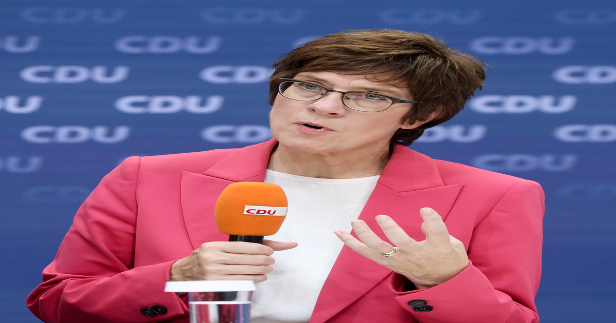 Niederlage-f-r-Merz-Kramp-Karrenbauer-f-hrt-k-nftig-Adenauer-Stiftung