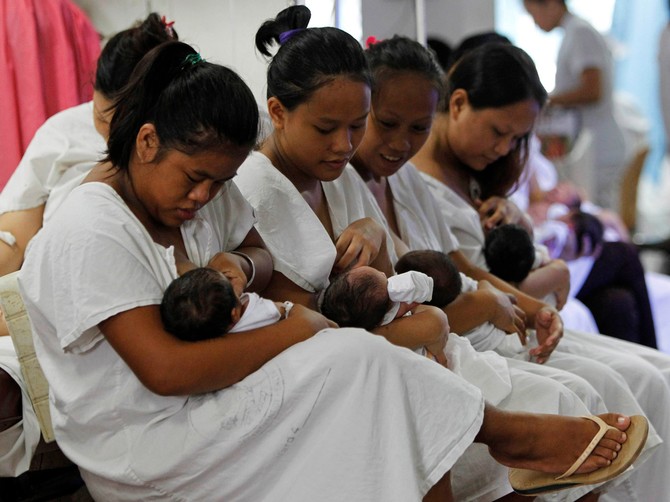 44950_porodiliste-filipini--foto-reuters-2