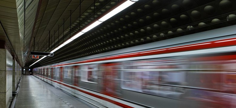 Szwedka pchnięta w Berlinie pod pociąg metra. Zginęła na miejscu