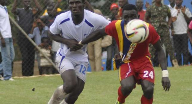 FLASHBACK: Francis Dadzie (12) in action for Bechem United against Hearts of Oak in the Ghana Premier League