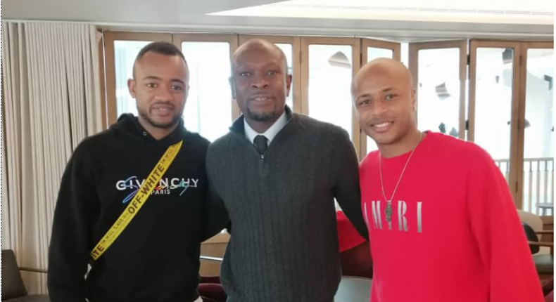 Ghana coach C.K Akonnor visits Ayew brothers in England