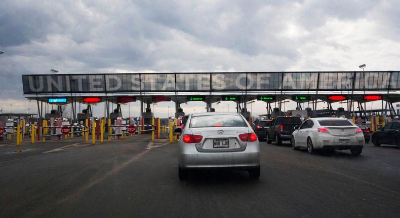 Cars line up to cross into the US at the US:Canada border on February 25, 2017, in Saint Bernard de Lacolle, Quebec. File photo