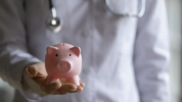 Weszły w życie nowe zasady. To koniec obowiązkowej składki zdrowotnej dla tych 11 grup zawodowych