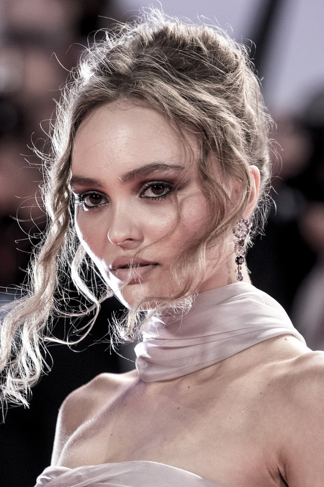 Lily-Rose Depp na premierze "Króla"