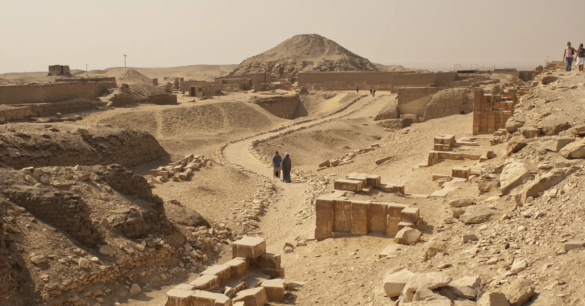 Niezbadana mastaba faraona Szepseskafa ujawnia sekrety. Polacy ruszają z kolejnym etapem prac