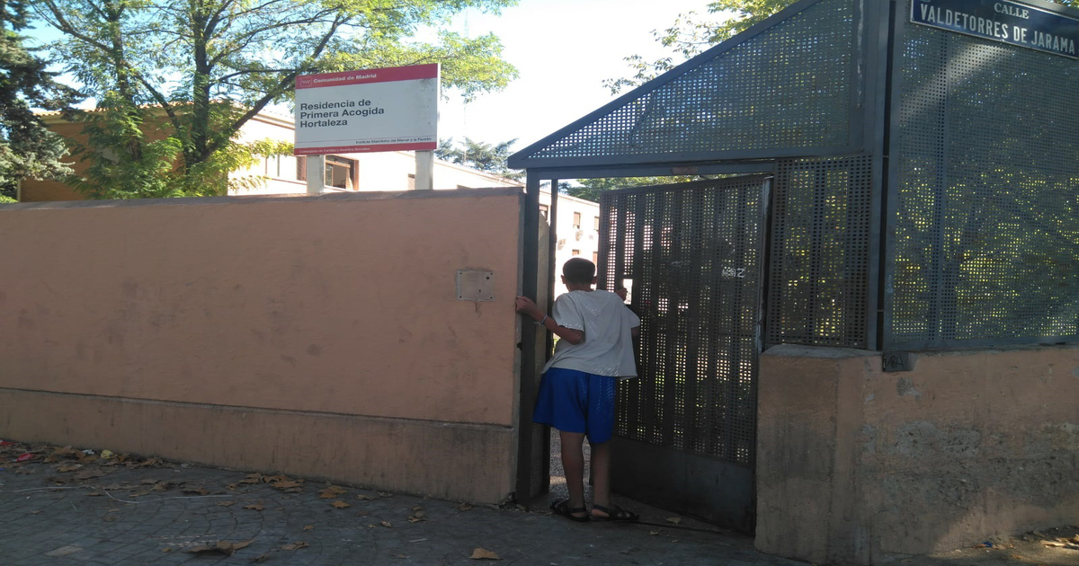 Atacan encapuchados a menores migrantes en Hortaleza