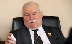 Wałęsa wzywa Unię Europejską do 'efektywnych działań' w sprawie Polski