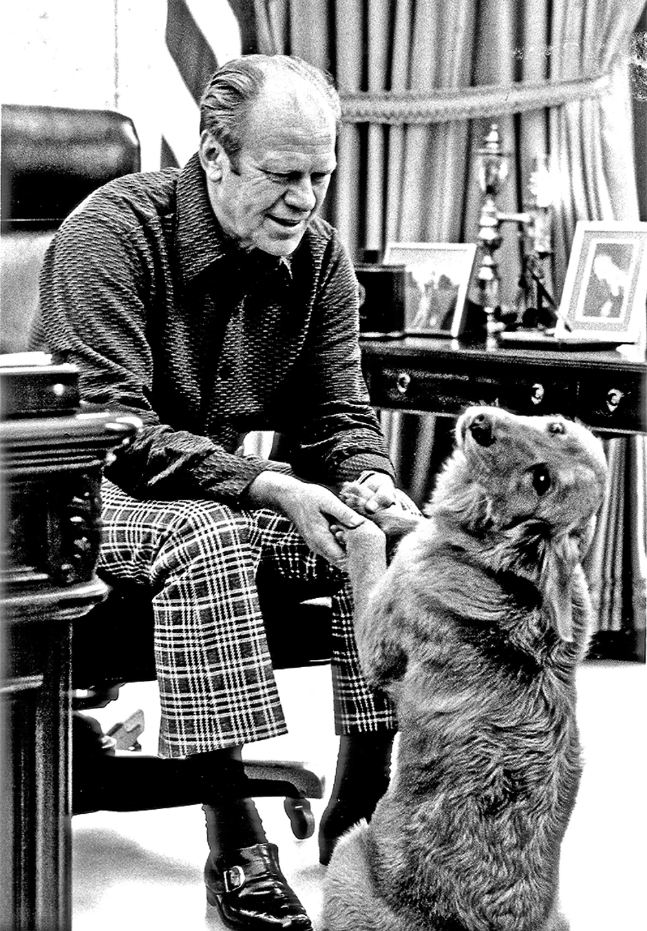 Džerlad Ford i njegova keruša Liberti, osim nje imao je i sijamsku mačku koja mu je pravila društvo u rezidenciji