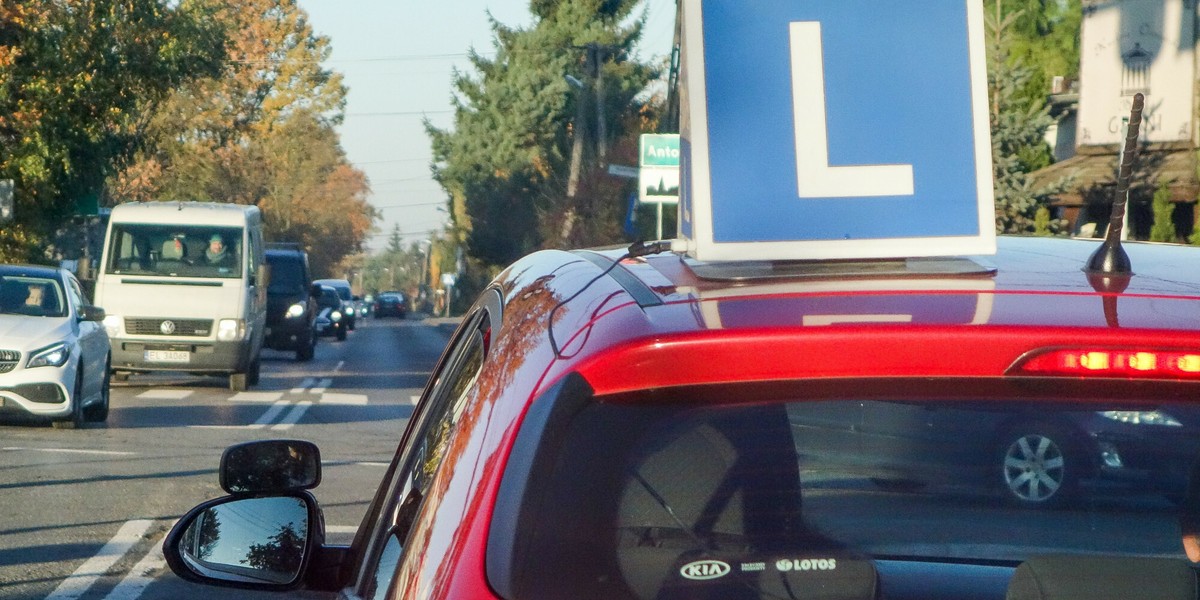 Kursy na prawo jazdy kat. B mogą być wkrótce droższe o VAT