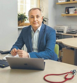 Młynarski: Leczymy onkologicznie chore dzieci z Ukrainy i szukamy im miejsc w innych krajach. Współpraca z zagranicą pomoże także polskim dzieciom [WYWIAD]