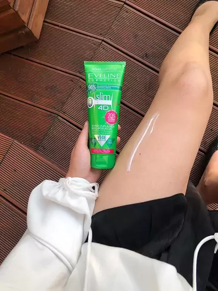 Nasz test produktów Slim Extreme Eveline Cosmetics/ fot. Marta Podściańska