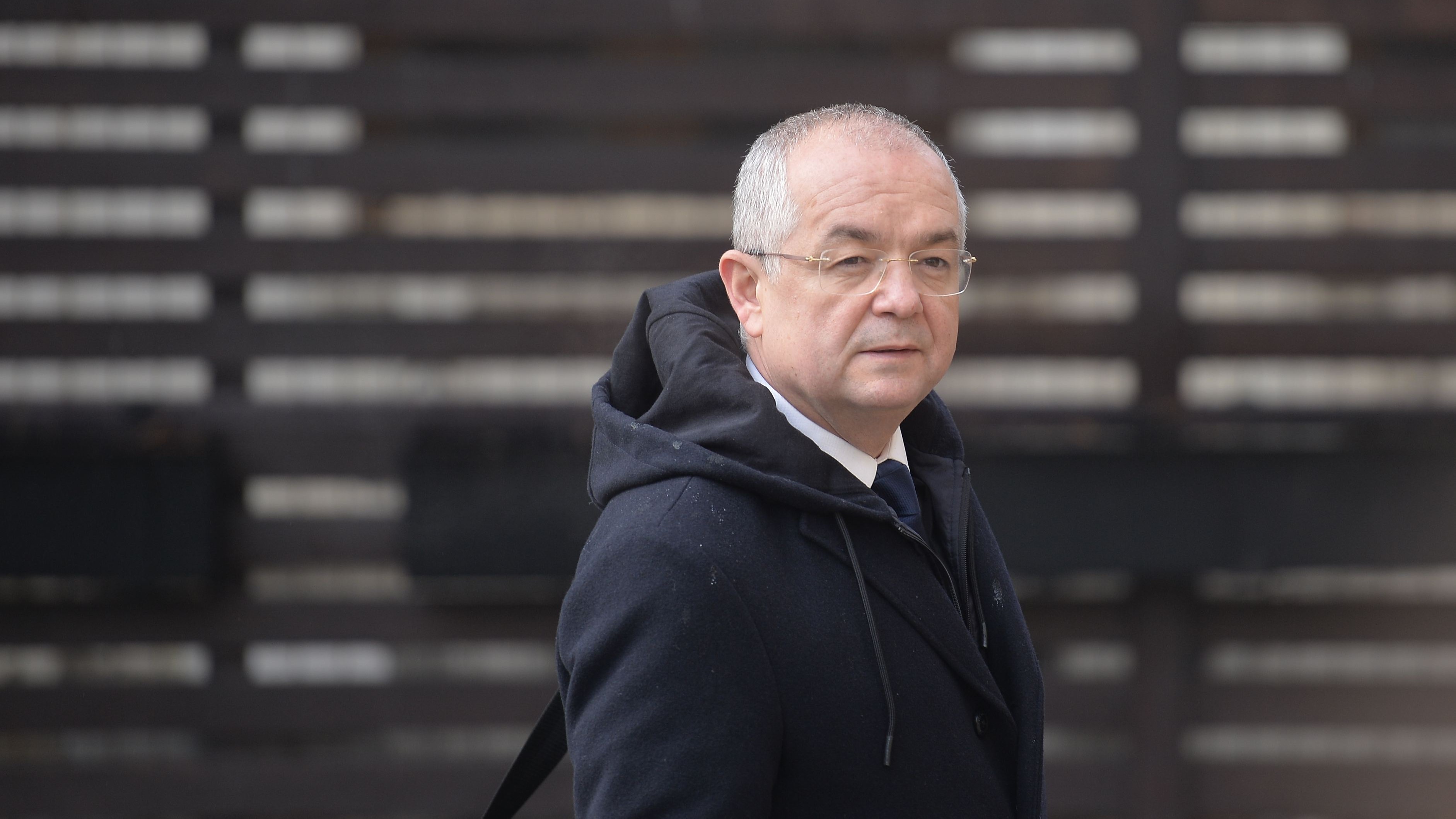 Emil Boc spune că muncitorii non-UE devin o problemă în Cluj-Napoca: „Sunt bineveniți, dar cu un test de bază”