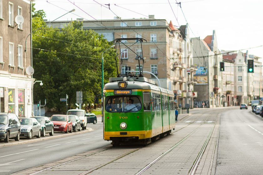 Zmiany w ruchu przez wymianę zwrotnicy na Moście Dworcowym